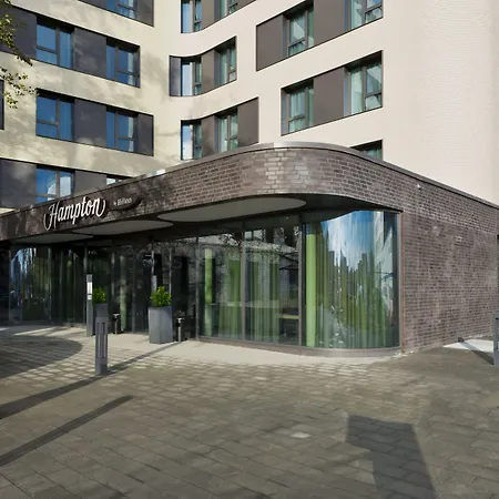 Hampton By Hilton Frankfurt Airport-3