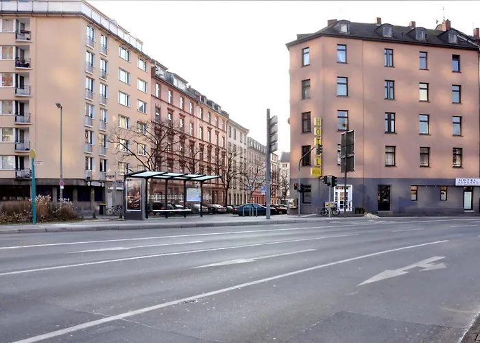 Hotel Apadana Frankfurt Frankfurt am Main