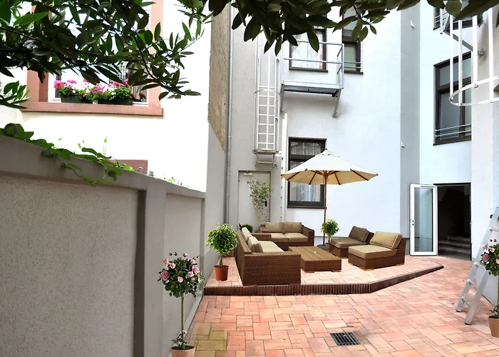 Hotel Apadana Frankfurt Frankfurt am Main